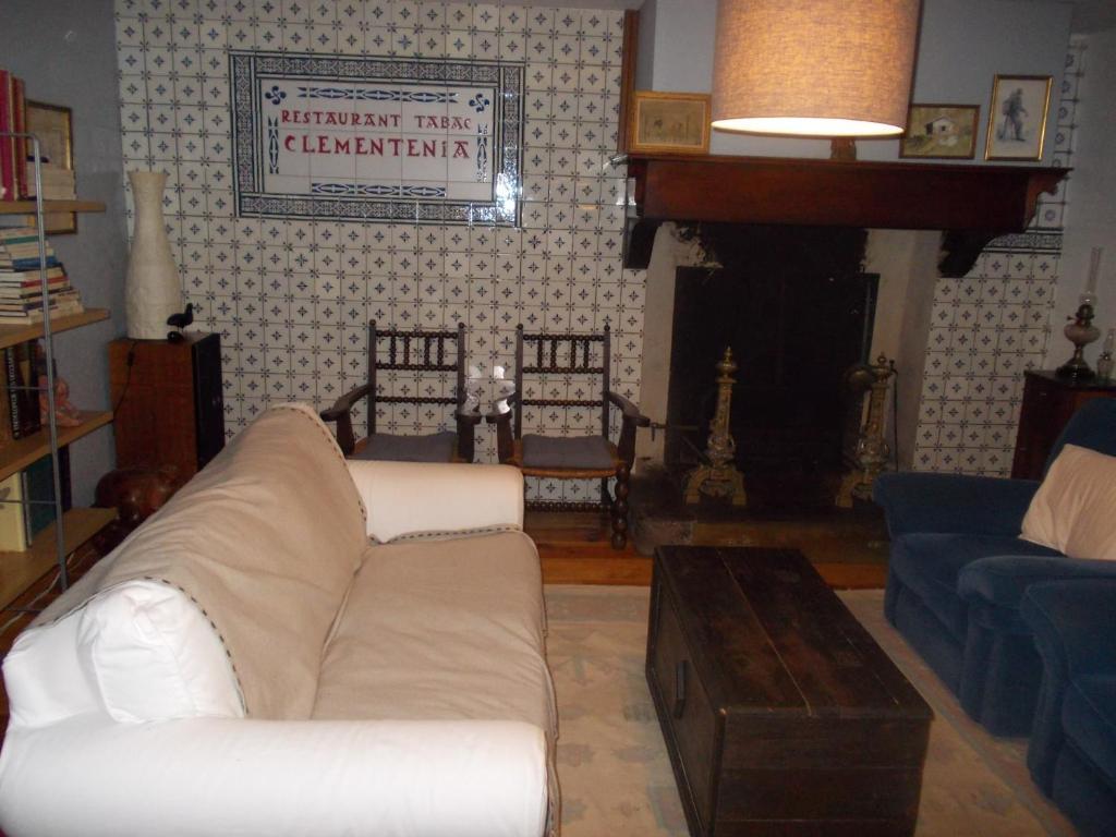 Hotel Le Clementenia Arneguy Екстер'єр фото